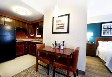 Hotel By Marriott Mississauga-airport Corporate Centre West 3*